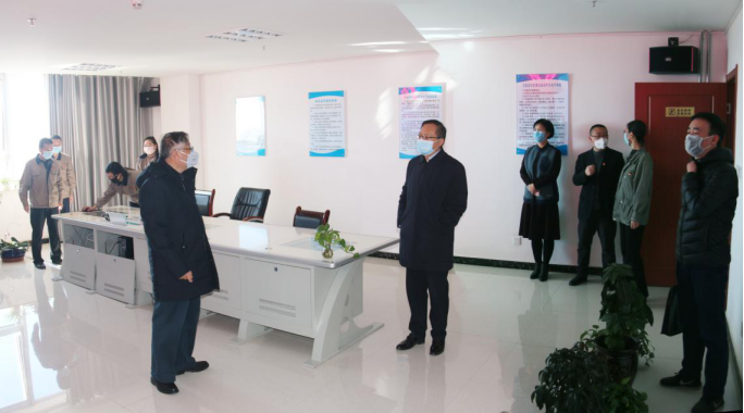 省国资委党委副书记、副主任郭臻先同志赴ok138cn太阳集团古天乐督导疫情防控暨复复工产工作