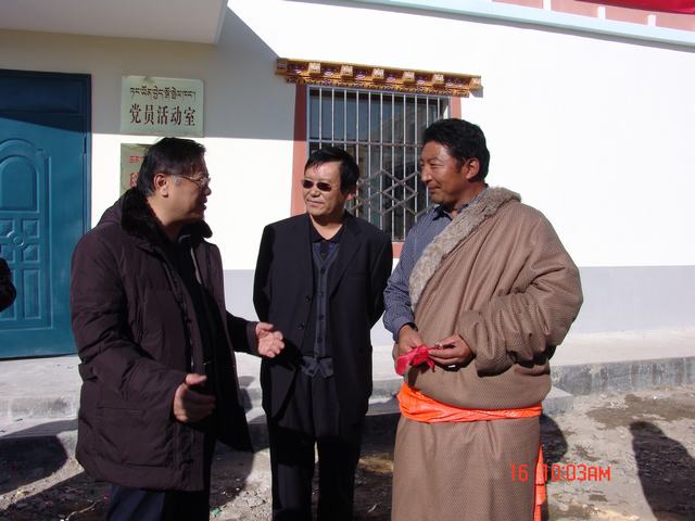 青海物产集团&ldquo;百企联百村&rdquo;捐建项目圆满完成并顺利交接