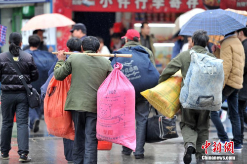 聚焦春节&ldquo;恐归族&rdquo;：近乡情怯，恐惧何来？(图)